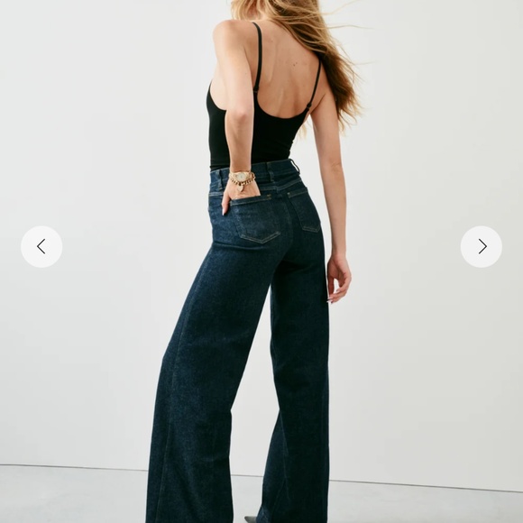 NWT SPANXshape™ Original EveryWear Wide Leg Jeans Indigo SP - Picture 2 of 5